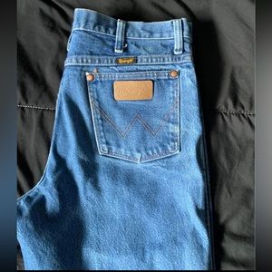 Men’s wrangler cowboy cut jeans